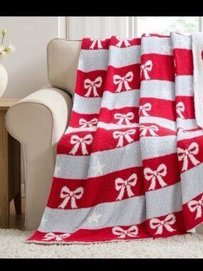 My Texas House Bows and Stars
Throw, Red/White/ Blue, 50"x 60"